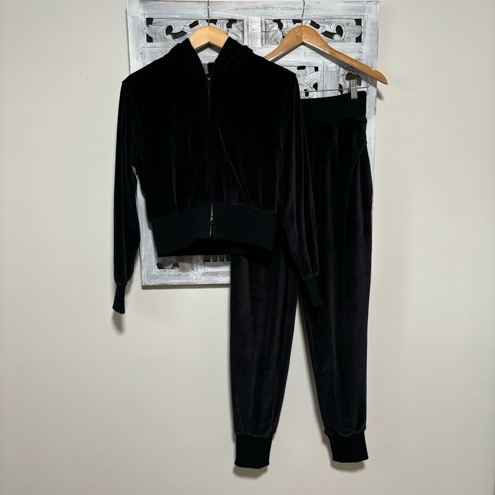 Sweaty Betty Black Velour Zip Hoodie and Joggers Set
